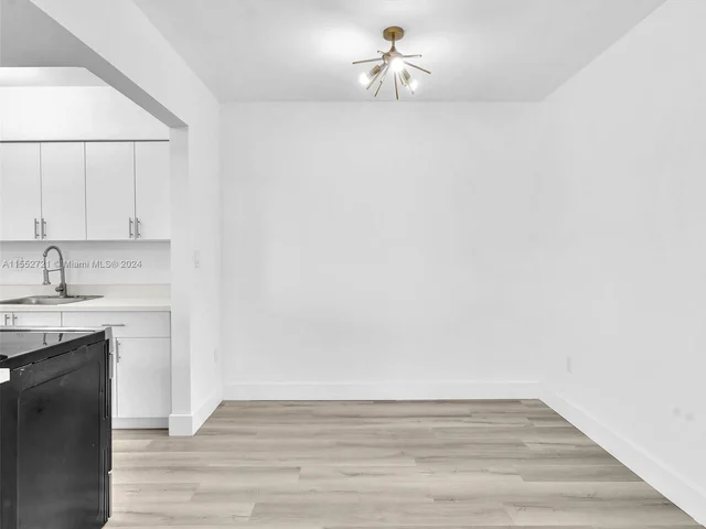 10190 E Bay Harbor Dr # 7E, Bay Harbor Islands FL 33154