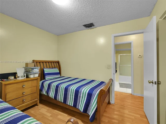 3710 NW 19th St, Coconut Creek FL 33066