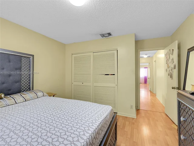 3710 NW 19th St, Coconut Creek FL 33066