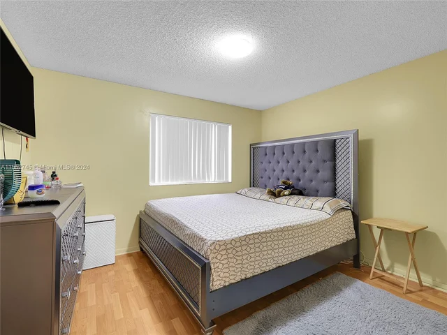 3710 NW 19th St, Coconut Creek FL 33066