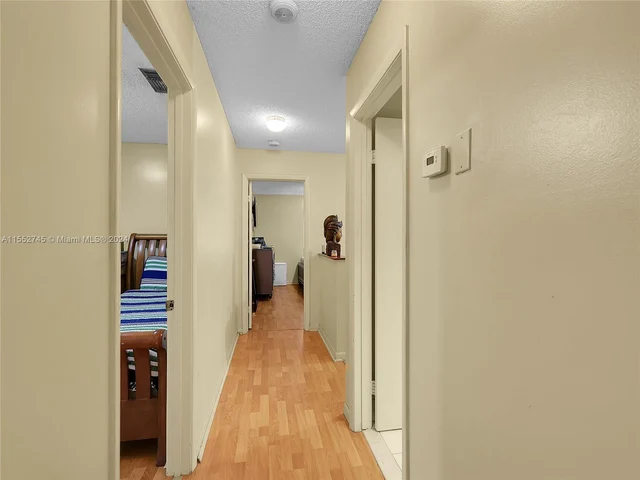 3710 NW 19th St, Coconut Creek FL 33066