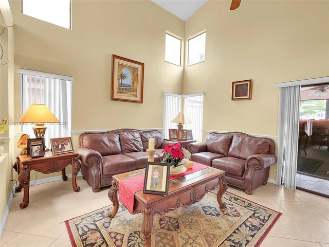 3710 NW 19th St, Coconut Creek FL 33066