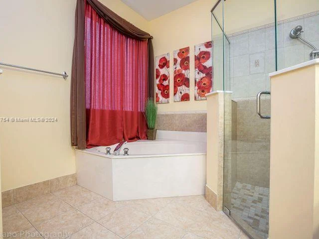 5289 NW 112th Way, Coral Springs FL 33076