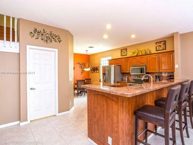 5289 NW 112th Way, Coral Springs FL 33076