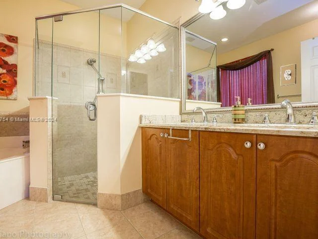 5289 NW 112th Way, Coral Springs FL 33076