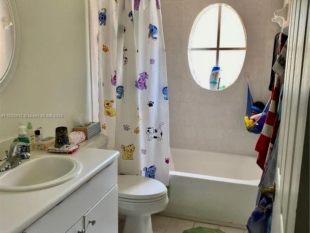 10709 SW 240th Ter, Homestead FL 33032