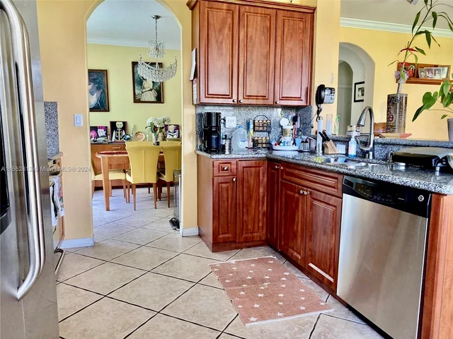 10709 SW 240th Ter, Homestead FL 33032