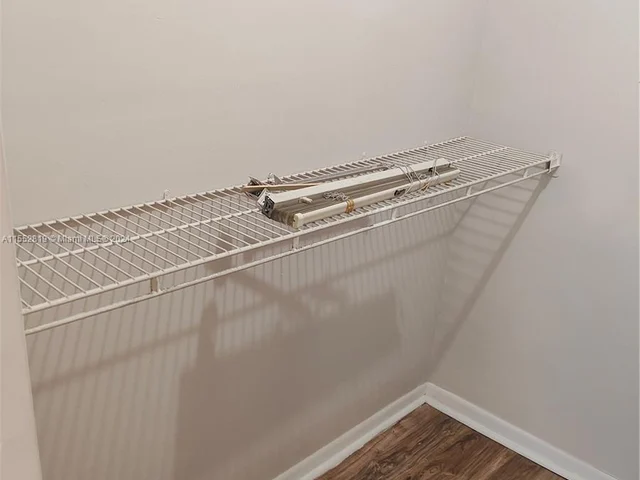 8180 Geneva Ct # 529, Doral FL 33166