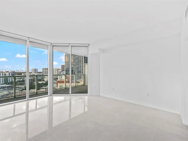 1900 N Bayshore Dr # 1918, Miami FL 33132