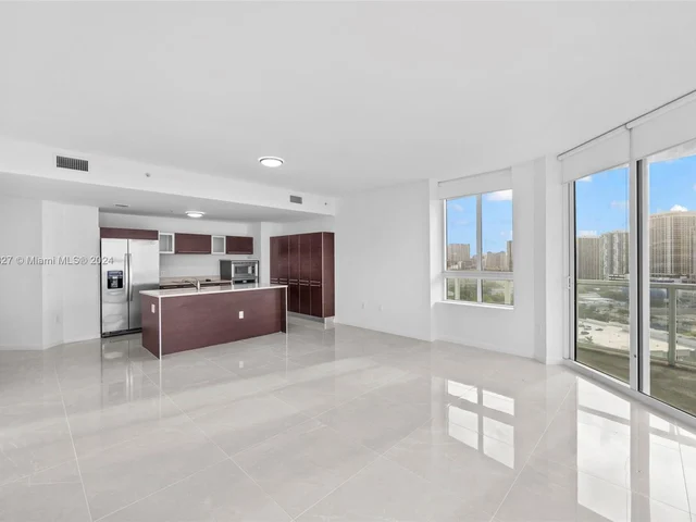 1900 N Bayshore Dr # 1918, Miami FL 33132