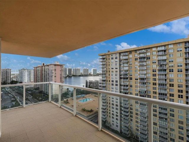 230 174th St # 1912, Sunny Isles Beach FL 33160