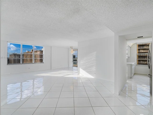 230 174th St # 1912, Sunny Isles Beach FL 33160