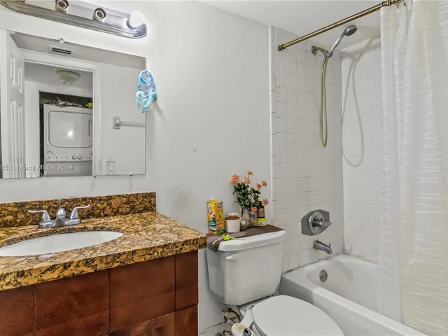 2900 NW 42nd Ave # A302, Coconut Creek FL 33066