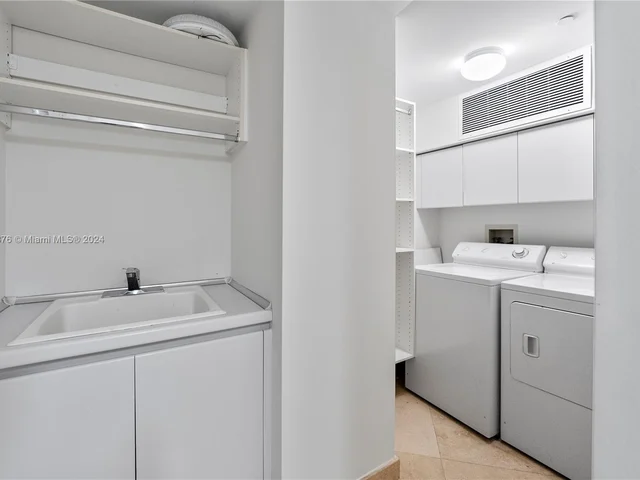 1643 Brickell Ave # 1002, Miami FL 33129