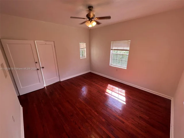 695 NE 81st St # 1, Miami FL 33138