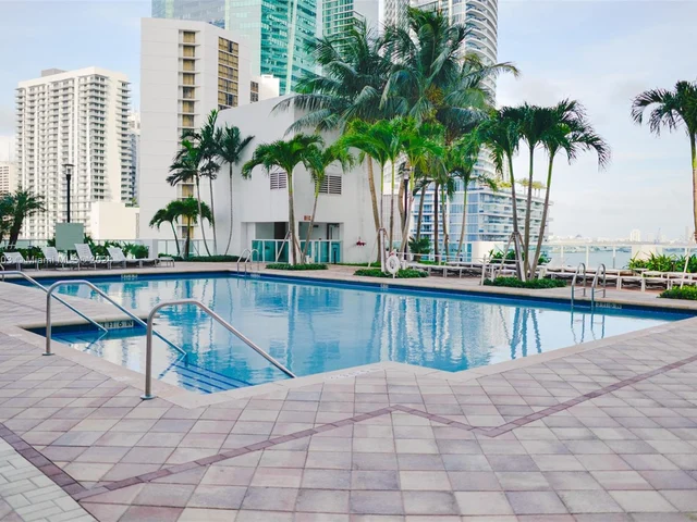 41 SE 5th St # 2315, Miami FL 33131