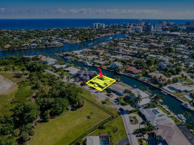 2880 NE 23rd Pl, Pompano Beach FL 33062