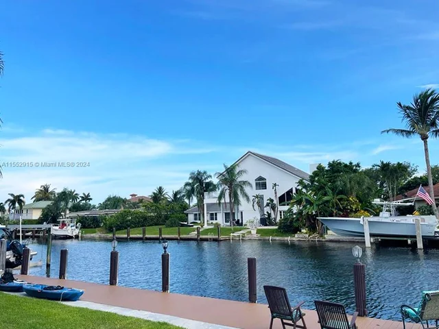 2880 NE 23rd Pl, Pompano Beach FL 33062