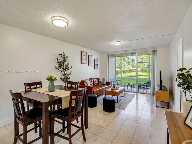 9470 Poinciana Place # 104, Davie FL 33324