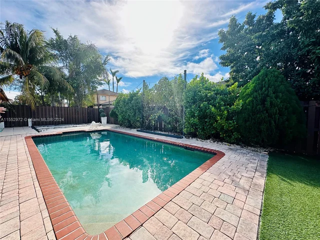 14532 SW 160th Ct, Miami FL 33196