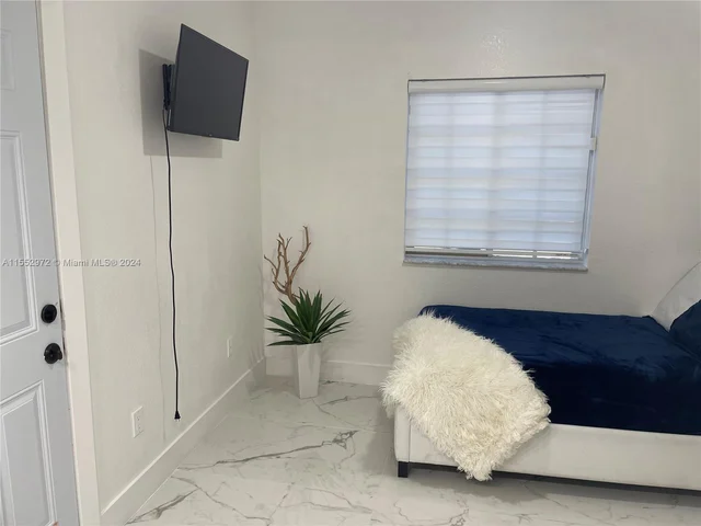 14532 SW 160th Ct, Miami FL 33196