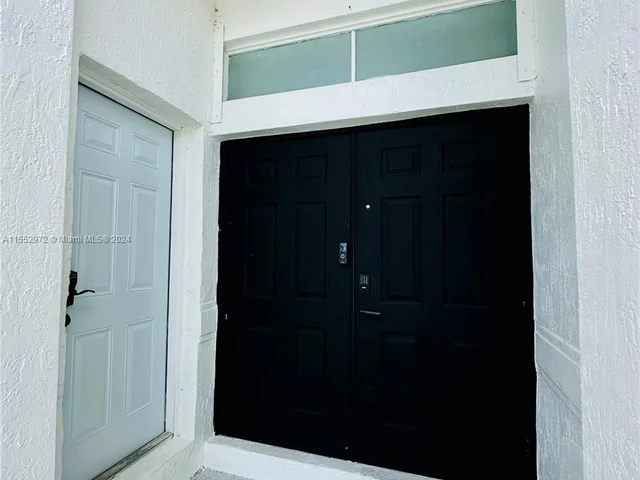 14532 SW 160th Ct, Miami FL 33196