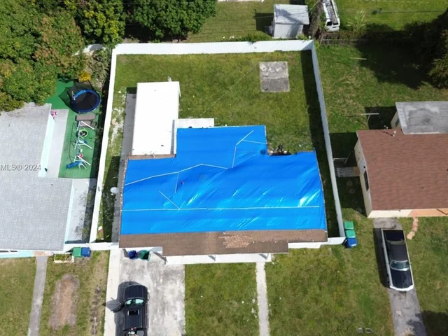 2041 NW 190th Ter, Miami Gardens FL 33056