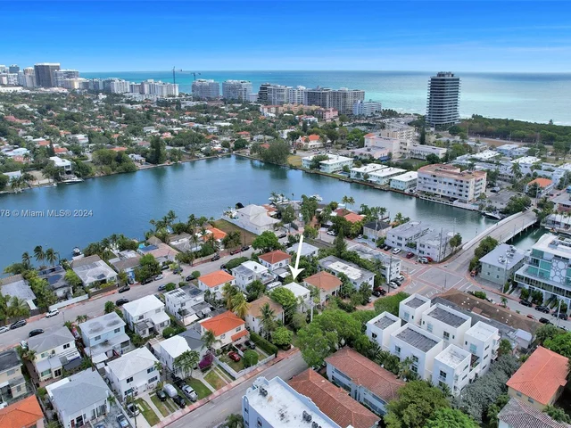 633 85th St, Miami Beach FL 33141