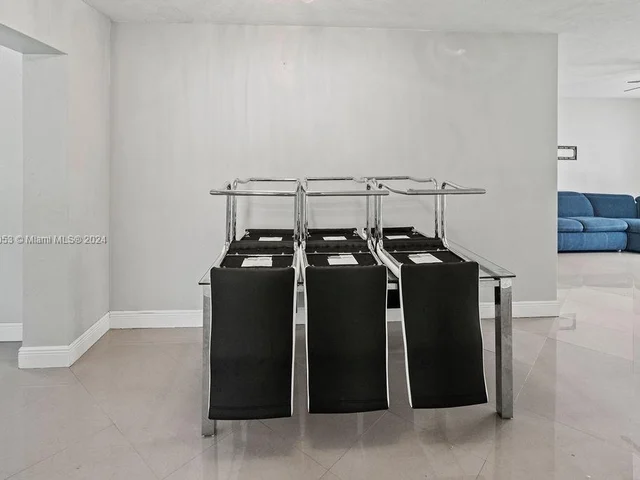 4861 NW 7th St # 0, Plantation FL 33317