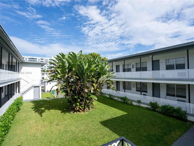 437 NE 82 ST # 20, Miami FL 33138