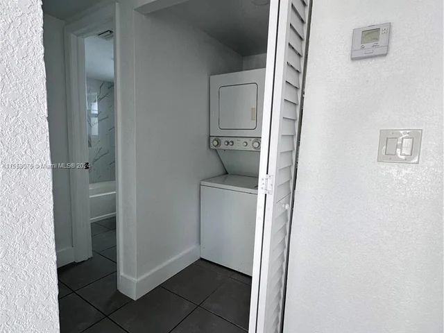 7824 NW 5th Ct # 12, Miami FL 33150