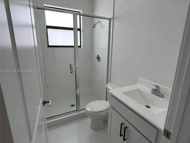 14548 SW 23rd Ter, Miami FL 33175