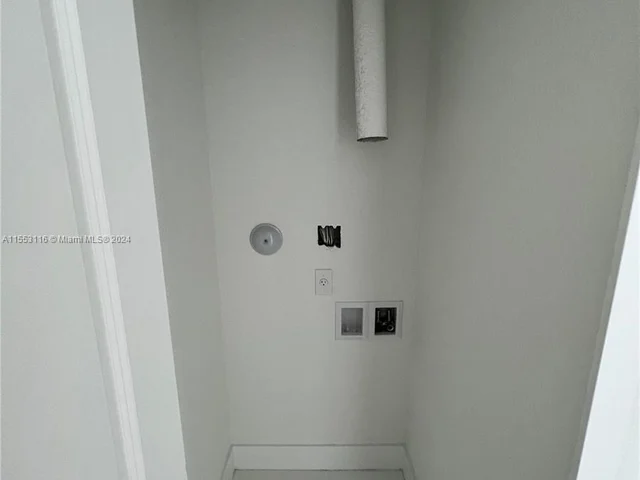 14548 SW 23rd Ter, Miami FL 33175