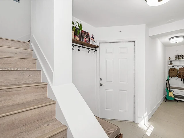 2981 NE 185th St # 1805, Aventura FL 33180