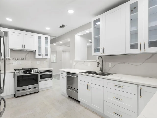 9073 Dickens Ave, Surfside FL 33154