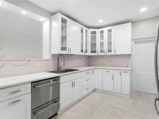 9073 Dickens Ave, Surfside FL 33154