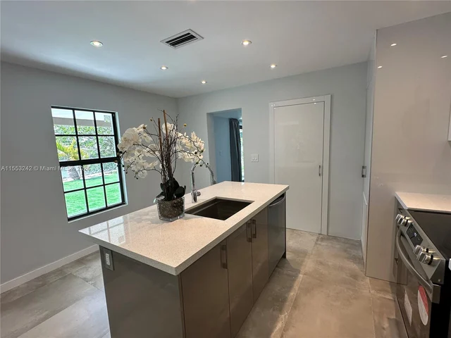 1436 SW 76th Ct # 3, Miami FL 33144