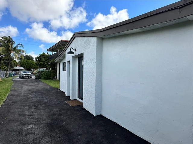 1436 SW 76th Ct # 3, Miami FL 33144