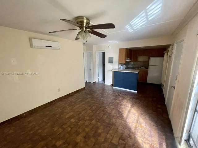 1600 S Le Jeune Rd # 9, Coral Gables FL 33134