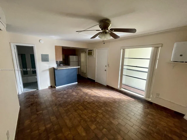 1600 S Le Jeune Rd # 9, Coral Gables FL 33134