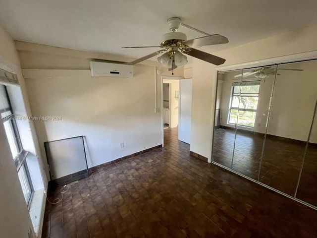 1600 S Le Jeune Rd # 9, Coral Gables FL 33134