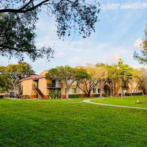 10757 Cleary Blvd # 112, Plantation FL 33324