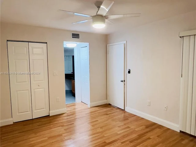 2810 N Oakland Forest Dr # 208, Oakland Park FL 33309