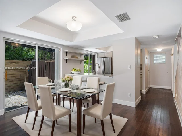 2945 Bridgeport Ave # L, Miami FL 33133