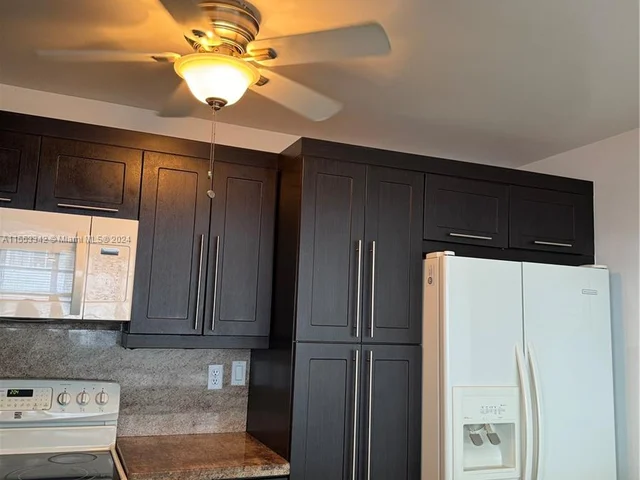 2750 NE 183rd St # 503, Aventura FL 33160