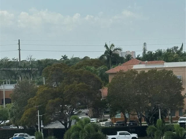 2750 NE 183rd St # 503, Aventura FL 33160