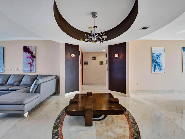 19111 Collins Ave # 2304, Sunny Isles Beach FL 33160