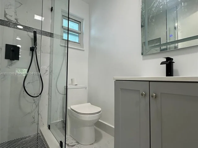 2320 SW 44th St # C, Fort Lauderdale FL 33312