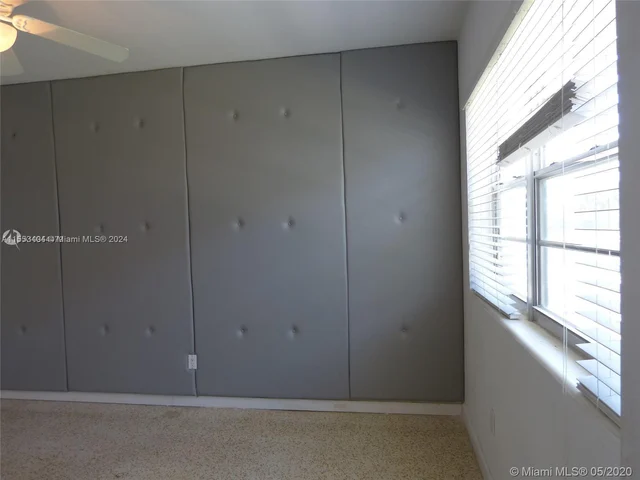 200 S Shore Dr # 8, Miami Beach FL 33141