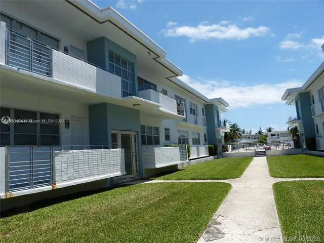 200 S Shore Dr # 8, Miami Beach FL 33141